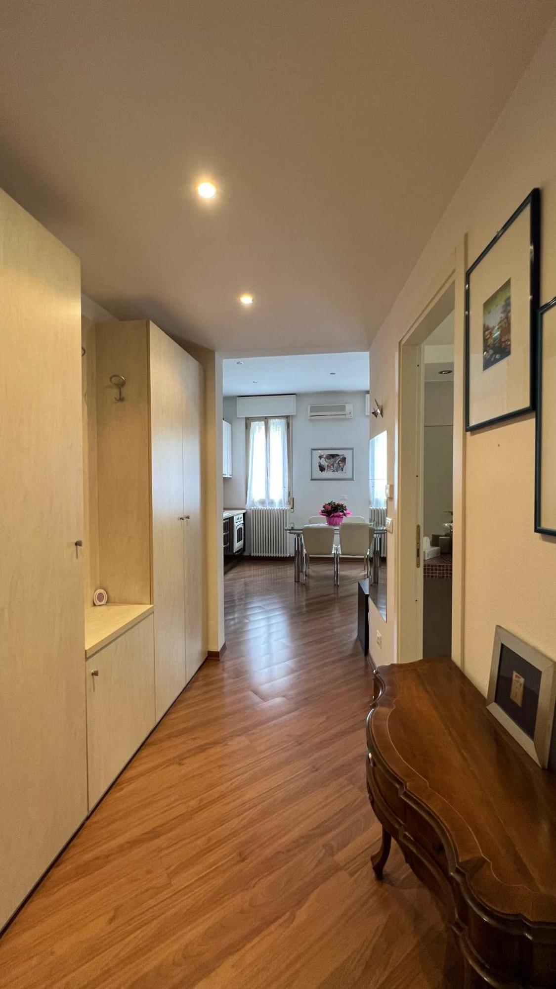 Charming Apartment Near Saragozza Bologna Ngoại thất bức ảnh