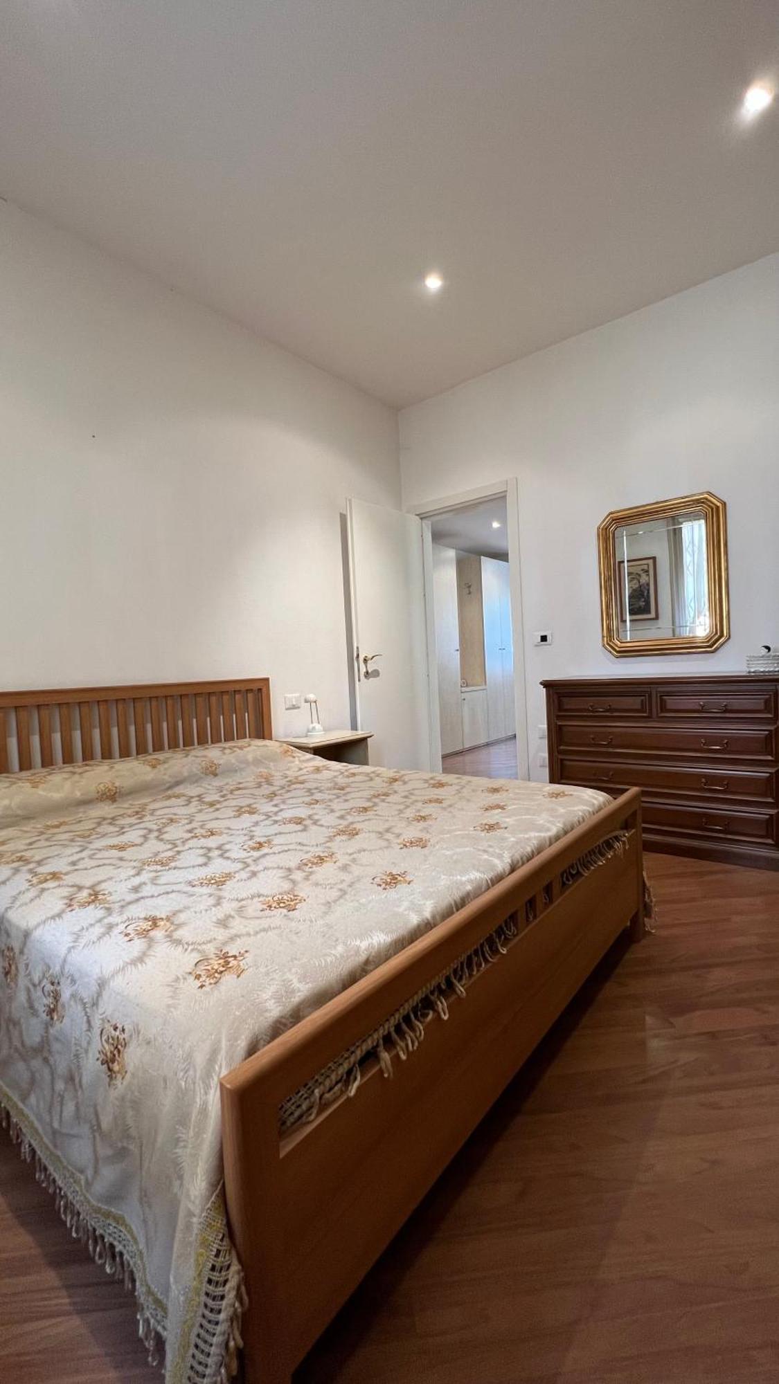 Charming Apartment Near Saragozza Bologna Ngoại thất bức ảnh