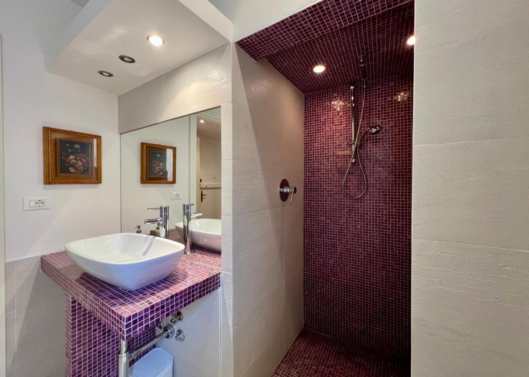 Charming Apartment Near Saragozza Bologna Ngoại thất bức ảnh