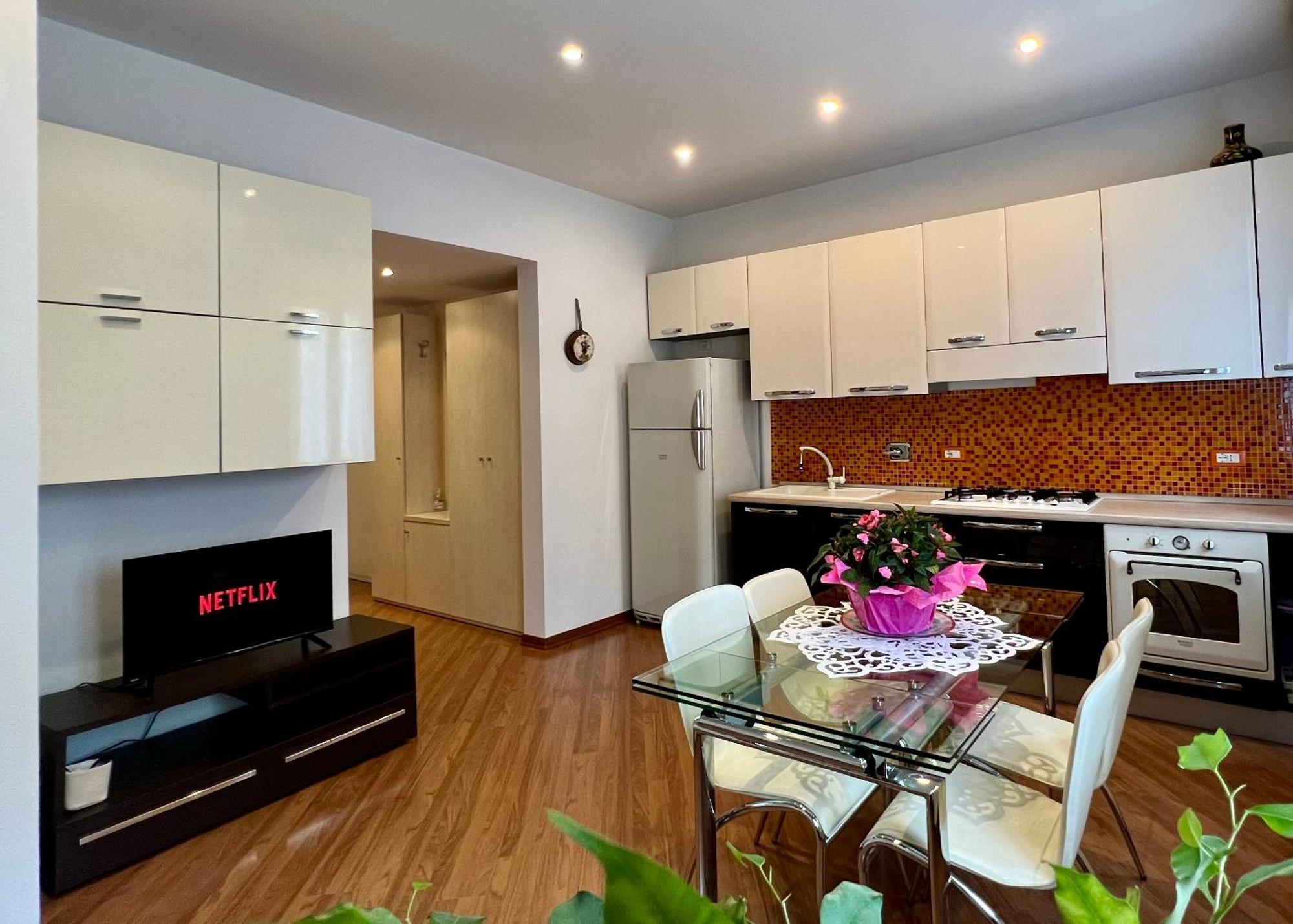 Charming Apartment Near Saragozza Bologna Ngoại thất bức ảnh