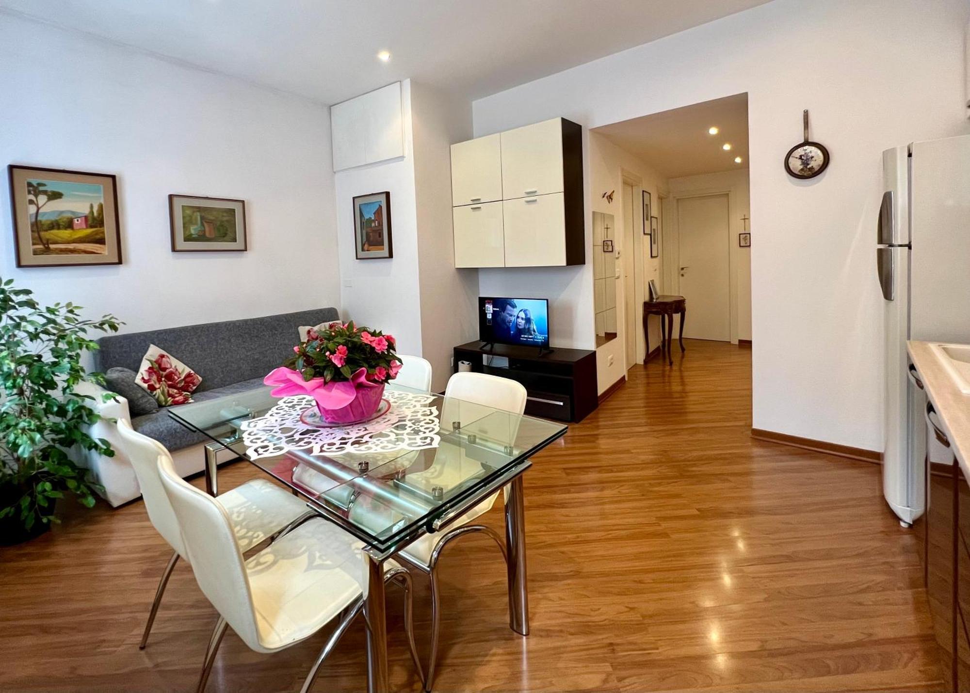 Charming Apartment Near Saragozza Bologna Ngoại thất bức ảnh