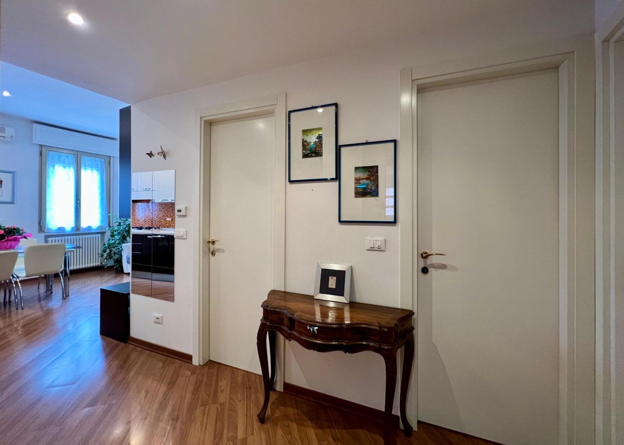 Charming Apartment Near Saragozza Bologna Ngoại thất bức ảnh