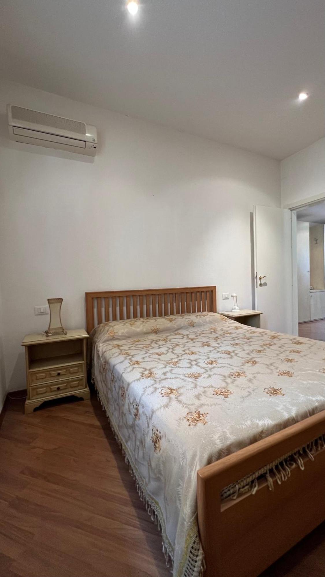 Charming Apartment Near Saragozza Bologna Ngoại thất bức ảnh